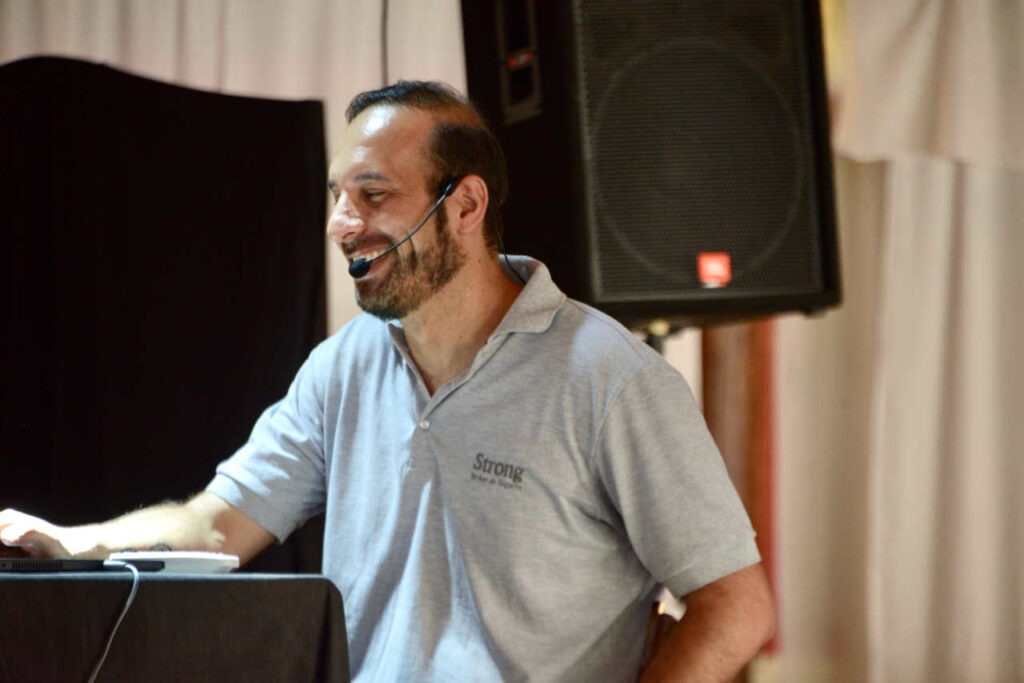 ALFREDO GIARDINA - DIRECTOR DE STRONG